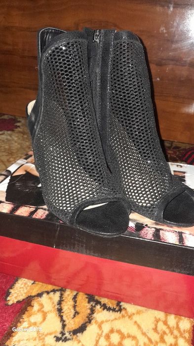 Obuv 37 38 ga keladi