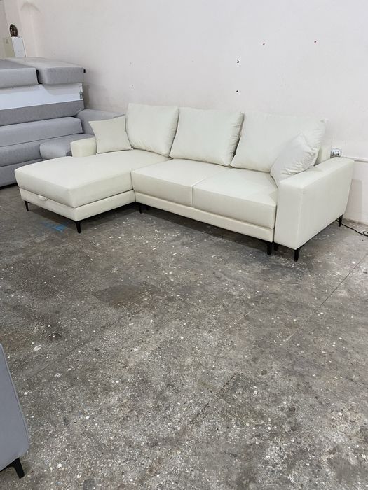 Диван угловой размер 270*170