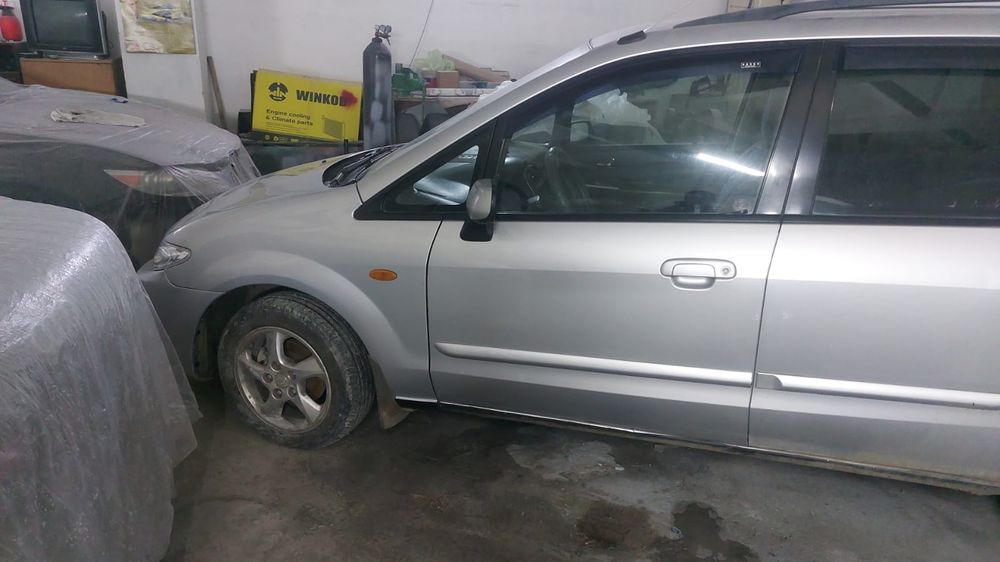 Мазда примасси  минивэн   состояние отличное