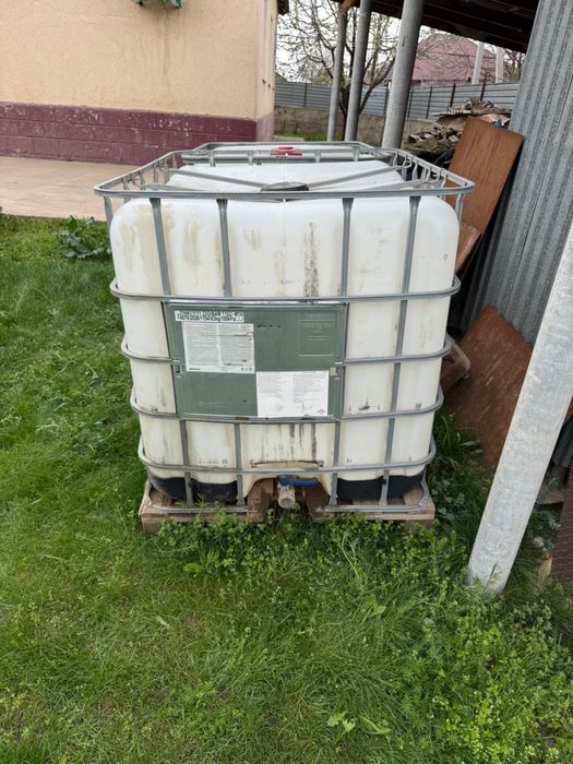 Бочка Еврокуб 2 шт б/у