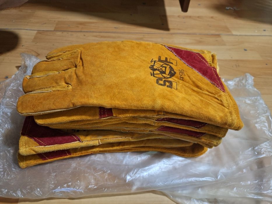 Краги перчатки для сварщика