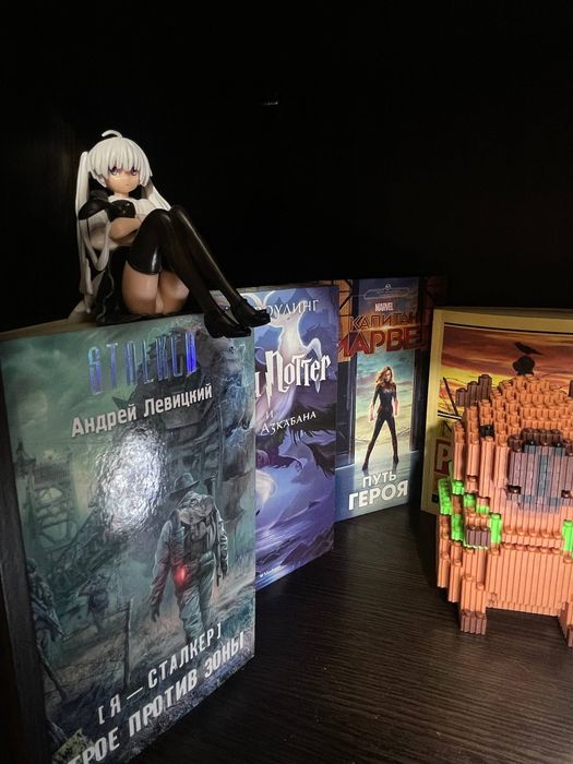 Продам все книги на фото