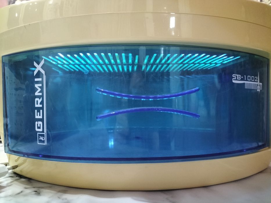 Продам стерилизатор для инструментов.