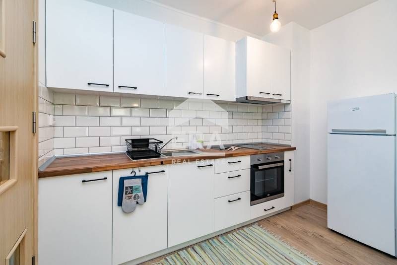 Продава се Двустаен апартамент в Варна, Левски - 60 кв.м за 3167 €/кв.м - Снимка #3