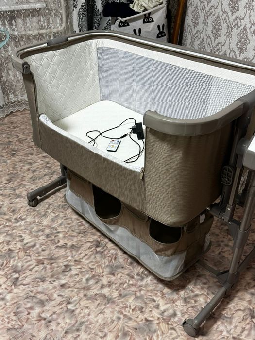 Продам детскую кроватку