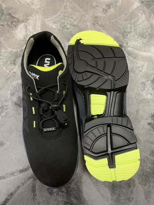 Bocanci protectie Uvex