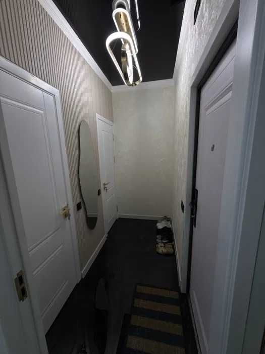 СРОЧНО! Чиланзар Ц квартал Люкс ремонт! 1в2/4/5 ор-р метро 2минуты