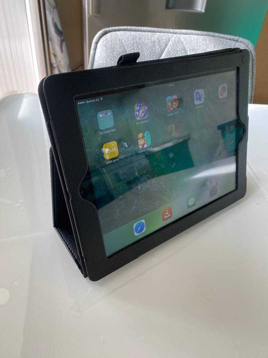 Продаю планшет Ipad 4