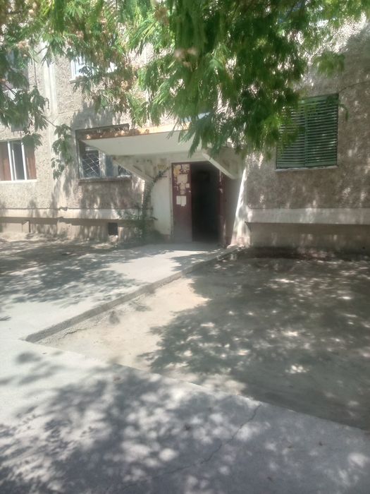 2 хоналик квартира узок муддатка ижарага берилади