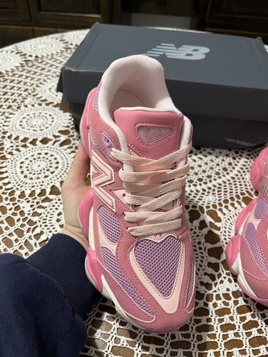 New Balance 9060 Roz