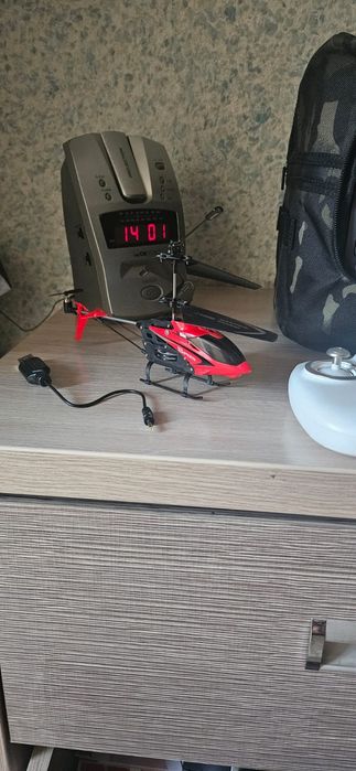 Вертолет на пульте упр