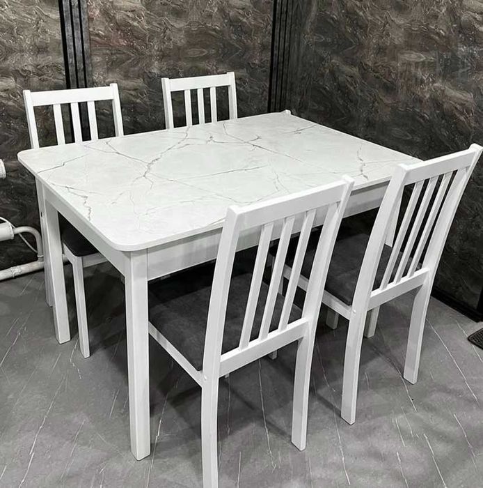 Стол раздвижной  и сплошной