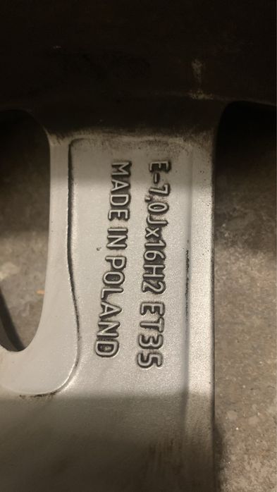 джанти с зимни гуми за AUDI 16”