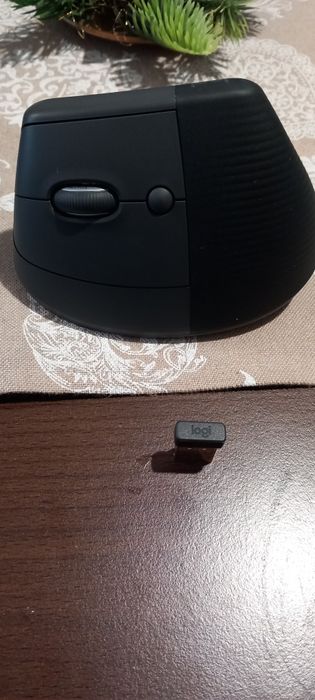 Mouse ergonomic LOGITECH
