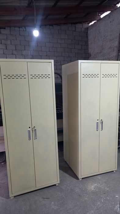 Металлические шкафы