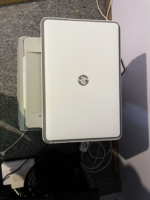 HP DeskJet Plus 6075