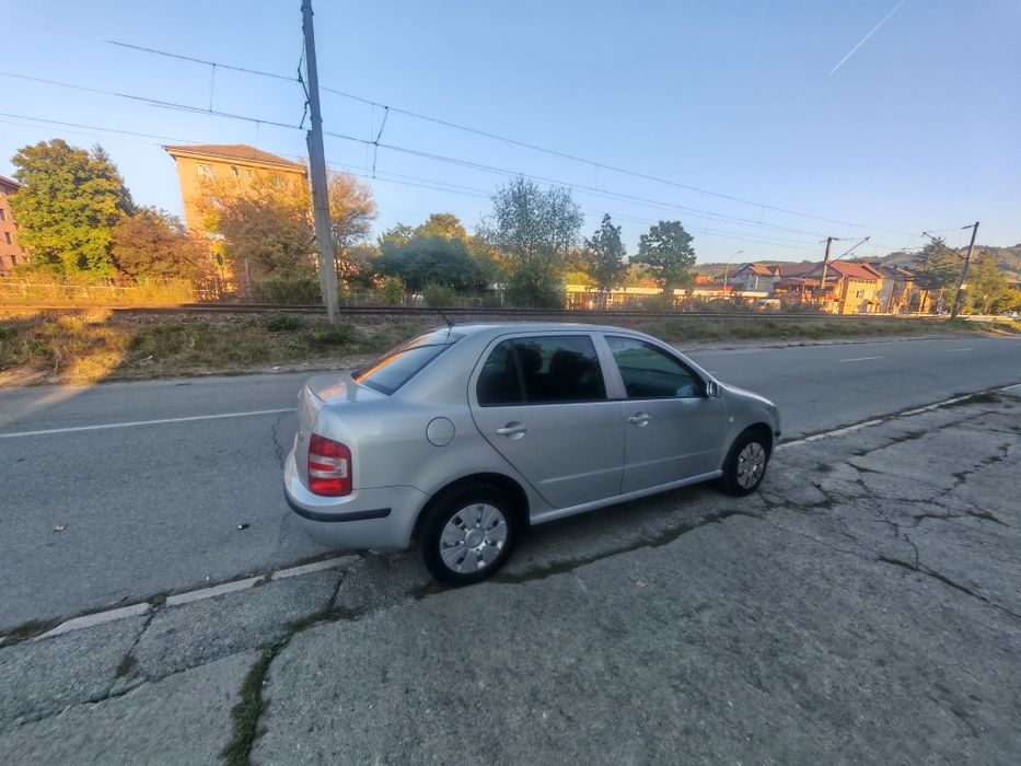 Vând Skoda Fabia