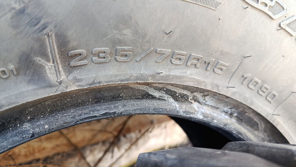 Кордиант 235/75/15 грязевые