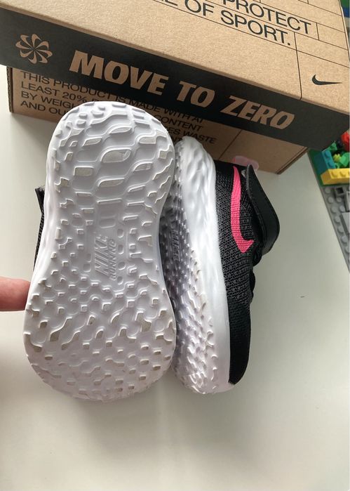 Спортни обувки маратонки Nike