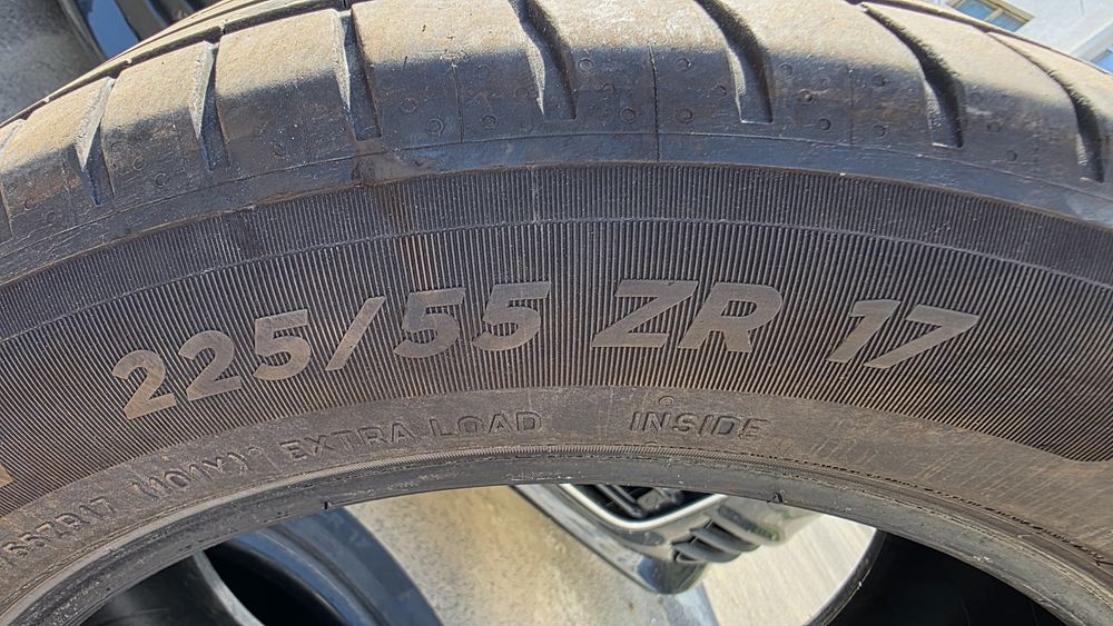 Vând 2 cauciucuri Michelin Pilot Sport 5 225 55 ZR17 aproape noi