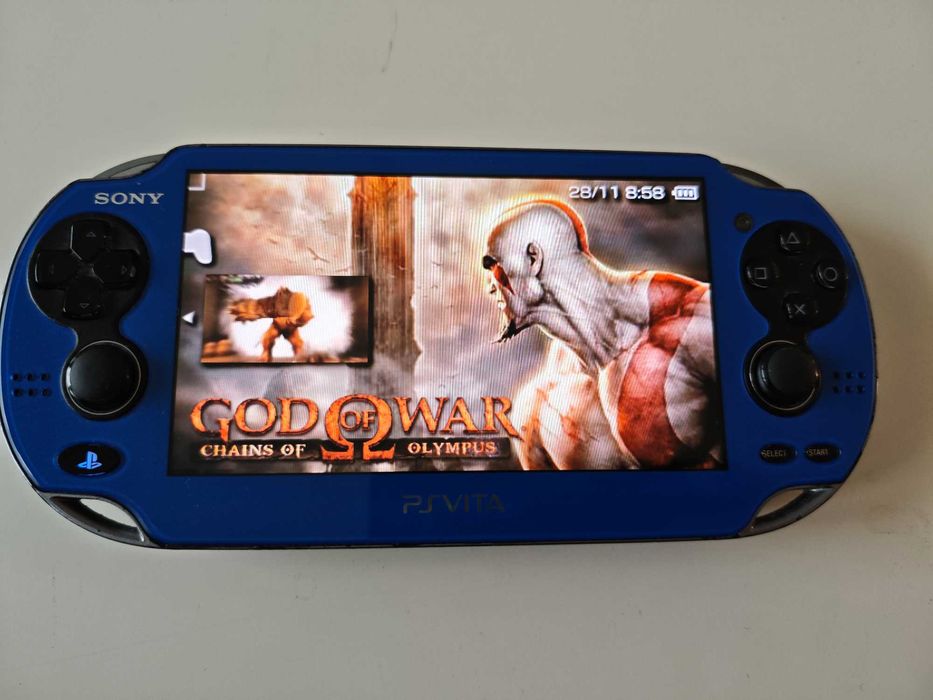 Sony PS Vita Playstation Vita - качени много игри