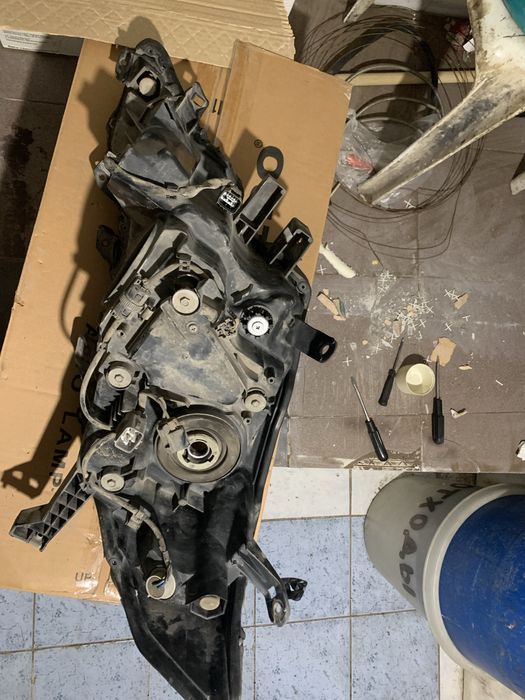 Фары передние прадо 150