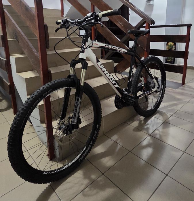 Bicicleta MTB Ghost Actinum 5700