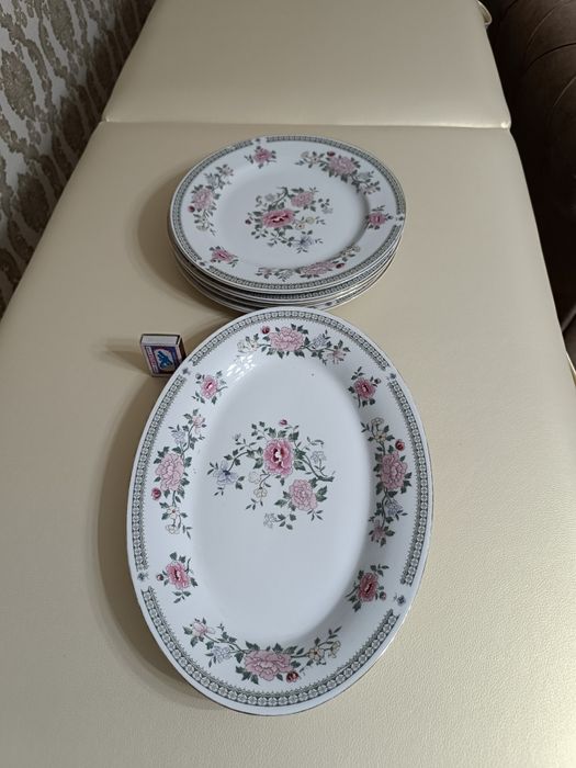 Большие сервировочные тарелки