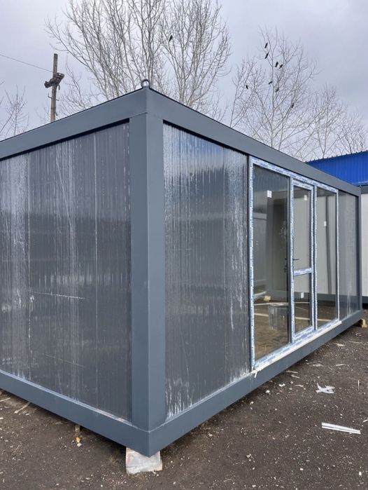 Vand containere tip casă locuibile izolate cu panosendwich