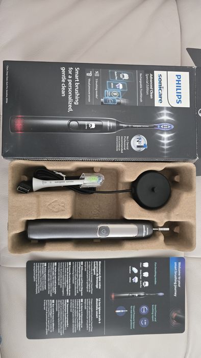 Periuta de dinti electrica Philips Sonicare HX3792/11, cu display, 5 moduri de periere