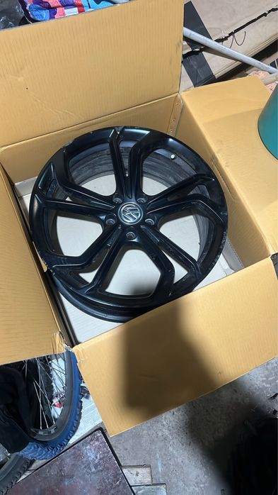 Jante originale VW Golf 7.5 GTI TCR 19”-stare excelenta, fara defecte