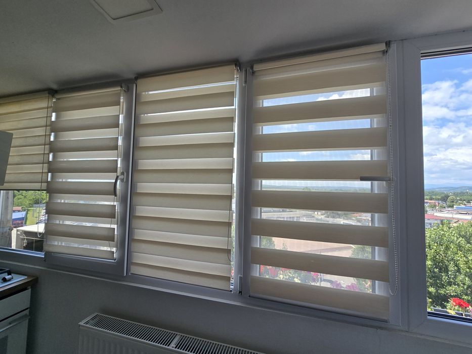 Vând 2 ferestre termopan PVC Teraplast
