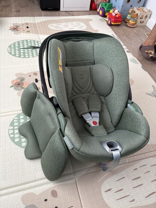 Scoica Cybex Cloud T i-size Sage Green