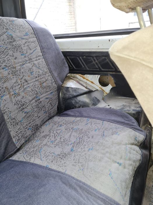 Продам ниву (ваз 2121)