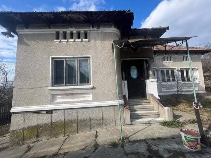Vand casa in Horezu
