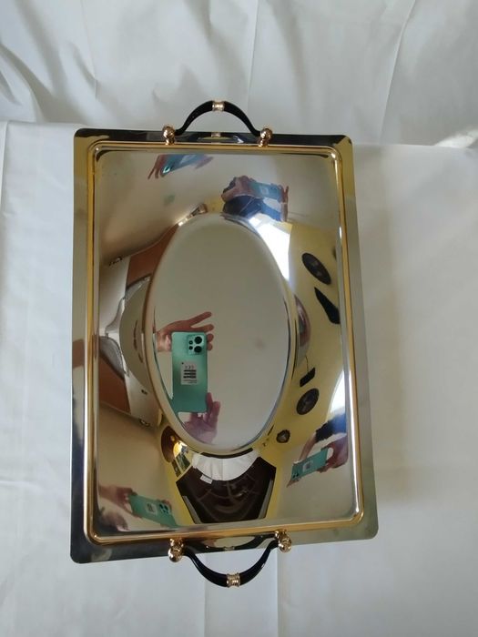 Vas cu capac inox, ornamente aur 24 karate (cu certificat)