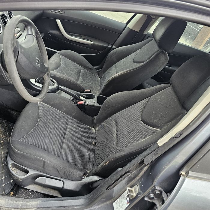 Peugeot 308 SW 1.6hdi, Комби, 2011g НА Части Само
1.6hdi, Комби,
