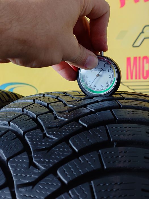 215/55R17 Falken 6,9-6,2mm anvelope in stare foarte buna