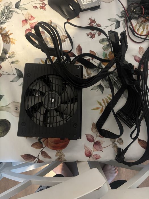 Sursa corsair platinum hx750i