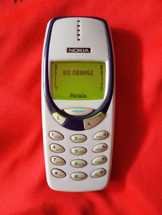 Nokia 3310 + încărcător ( decodat, baterie nouă,lb română)