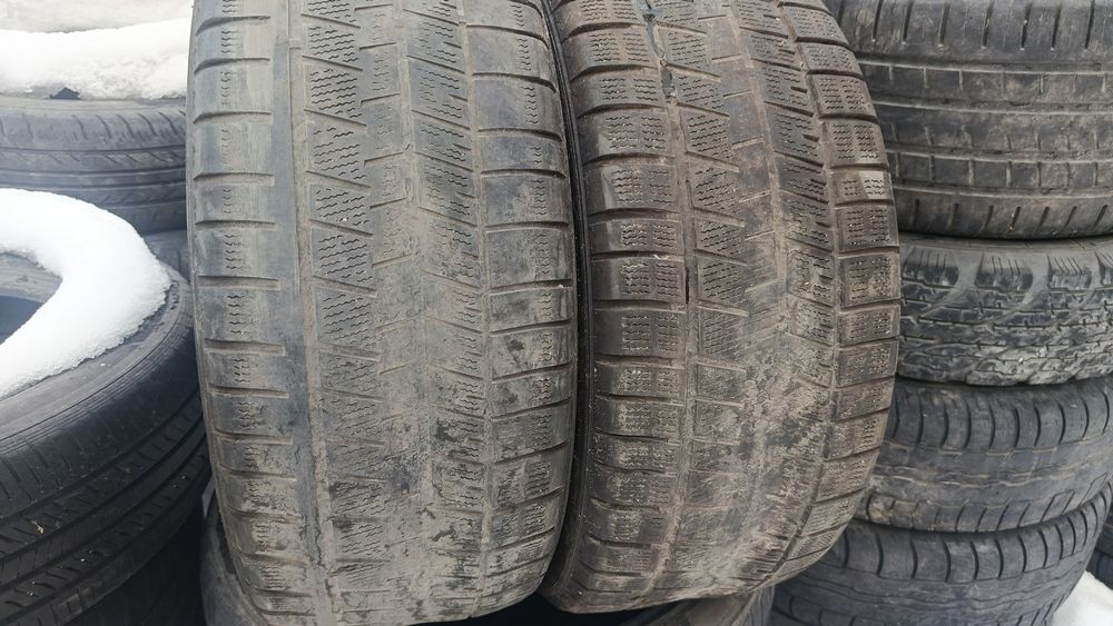 Трианжел 235 45 Р18 2штуки