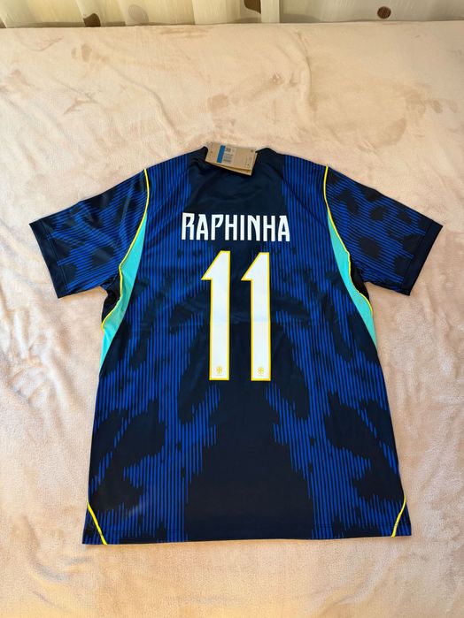 Vând tricou raphinha Brazilia world cup 2026