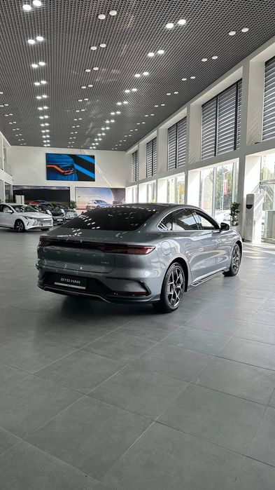 8 yil batareya qismiga kafolat 4 yil mator qismlariga