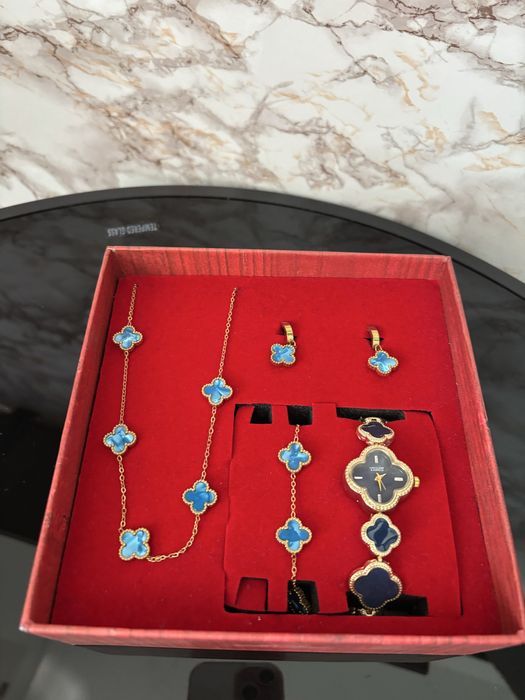 Set bijuterii Van Cleef