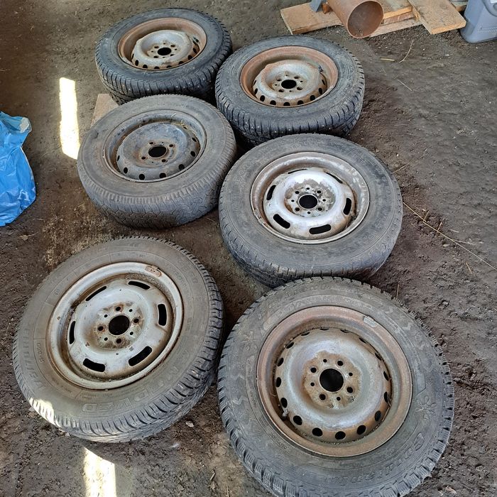 Продам диски на ваз r13
