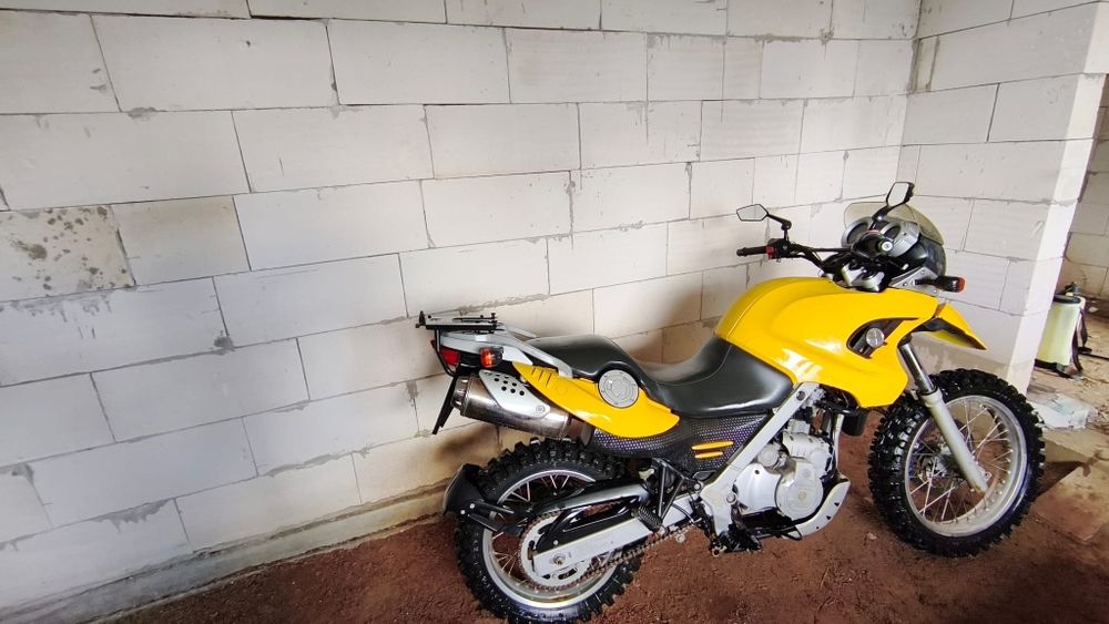 Vând  Motocicleta BMW f650 GS
