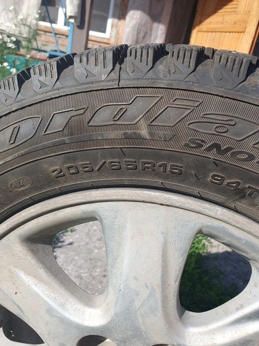 Диск с  зимней резиной отс