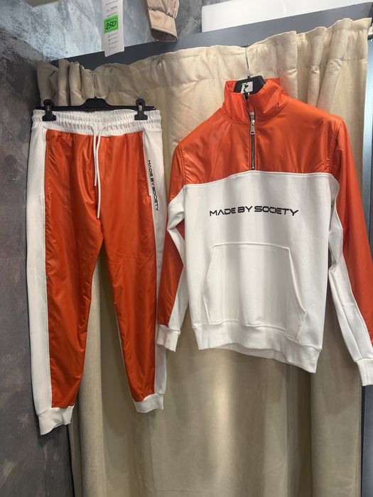 Compleu - Trening Made by Society