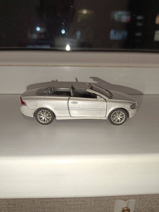 Масштабная модель Volvo C70
