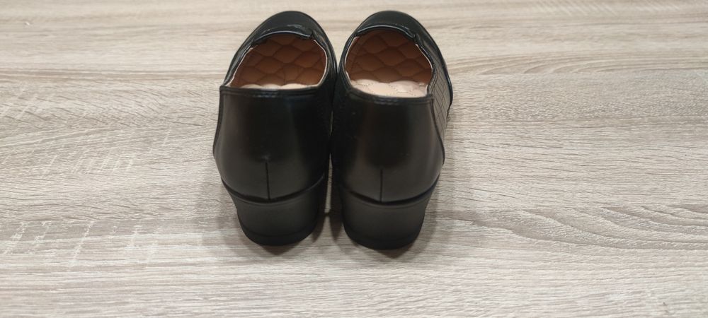 Продавам нови дамски обувки – 10 лв. за чифт